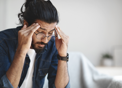 Quanti tipi di mal di testa esistono e come riconoscerli