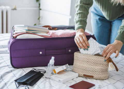 Farmaci da portare in viaggio: la guida di Korian per l’estate