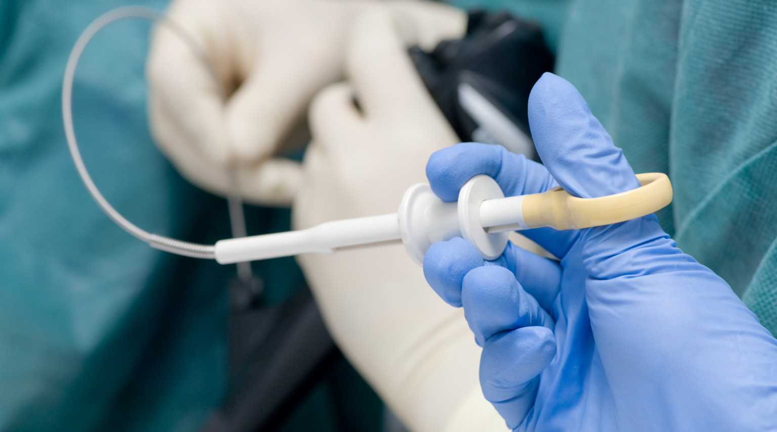 Agoaspirato e biopsia: quale differenza?